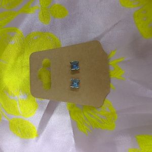 💜Multichrome butterfly earrings